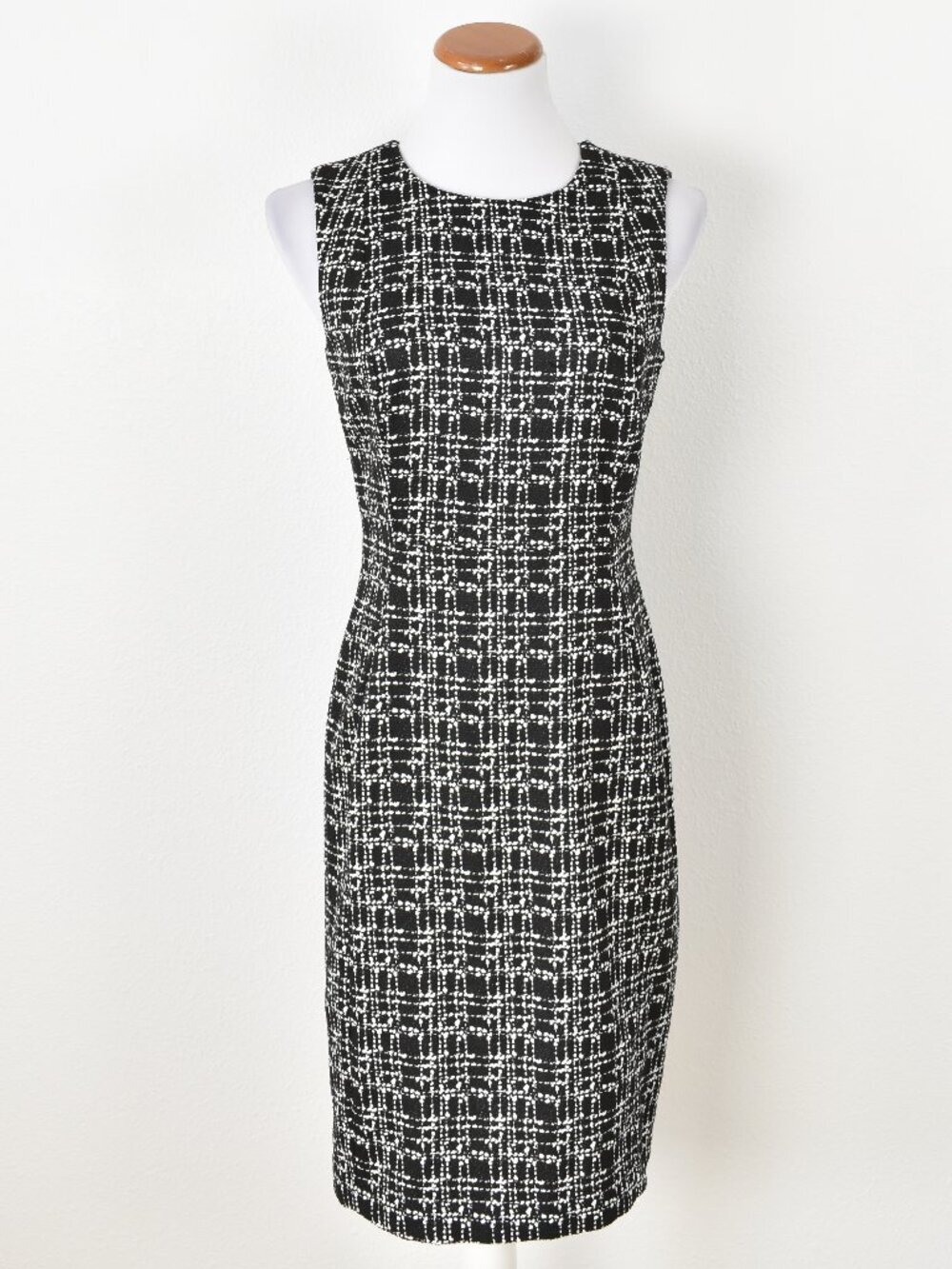 Calvin Klein Tweed Sheath Dress - 8